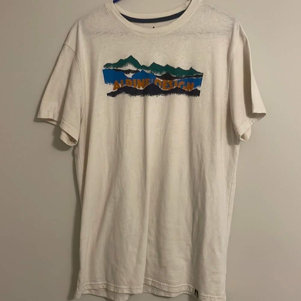 Men’s Alpine shirt size L